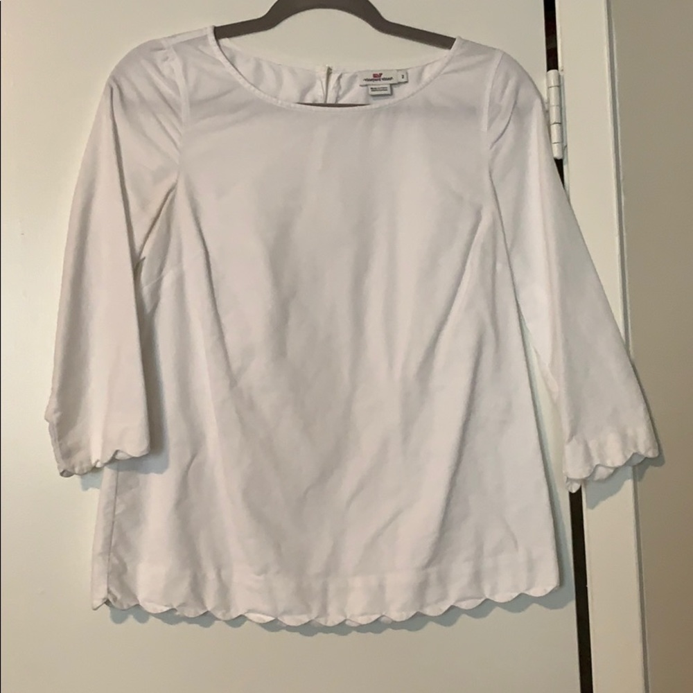 Vineyard Vines Scallop Blouse